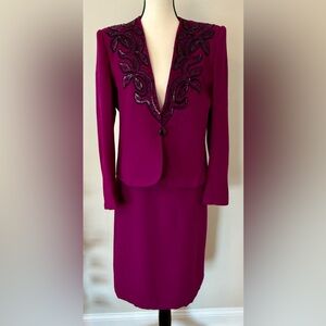 Wool Dynasty! Nolan Miller the Dynasty Collection Suit fully lined. Like new!